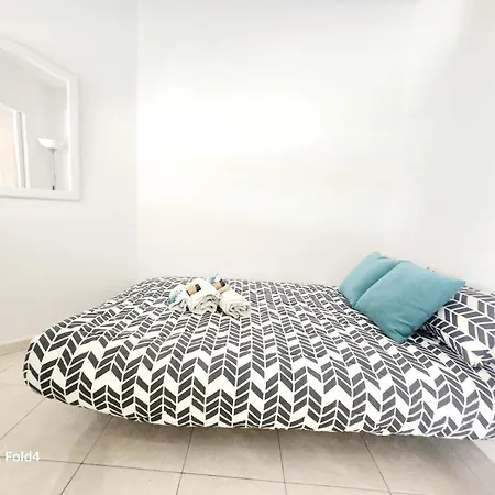 Appartamento Rez De Jardin Port Santa Lucia