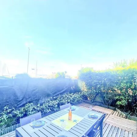 Rez De Jardin Port Santa Lucia Apartman